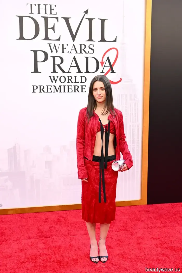 Rüste dich! Das sind die besten roten Teppich-Looks von den Premieren von Der Teufel trägt Prada 2