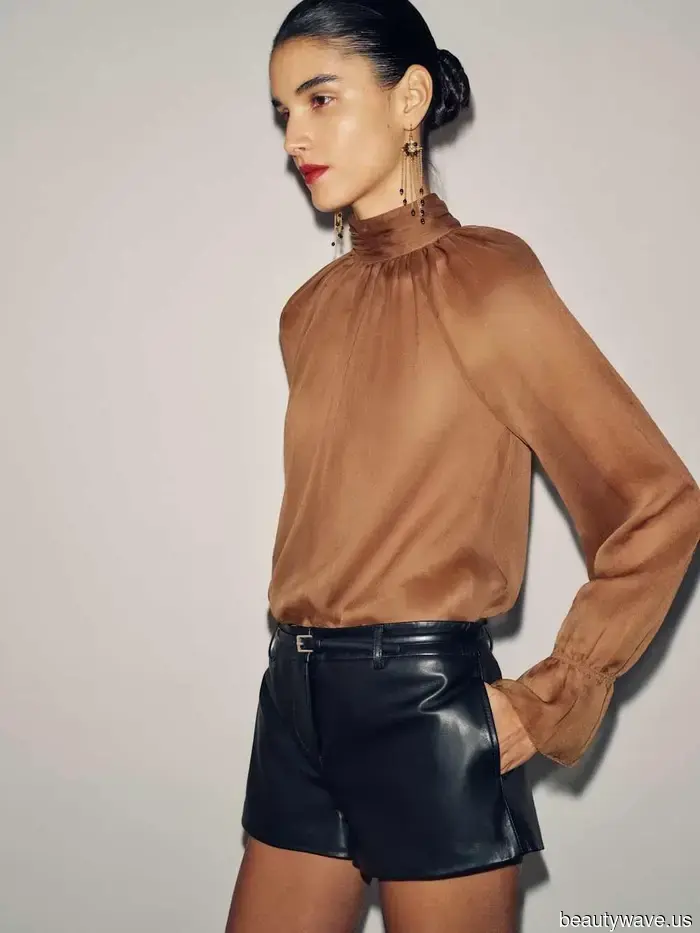 5 Blouse Trends That French Women Will Combine With Jeans, Skirts, and Trousers in 2026