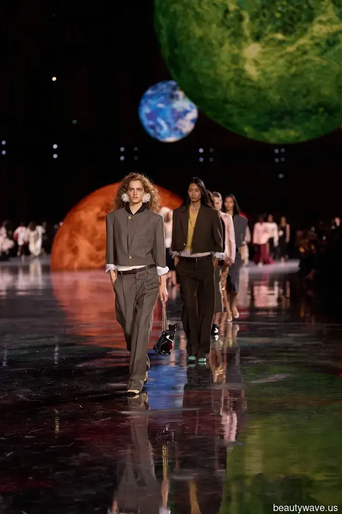 Acabo de regresar de la Semana de la Moda de París&mdash;Estas son 6 tendencias clave que sé que importarán la próxima temporada.