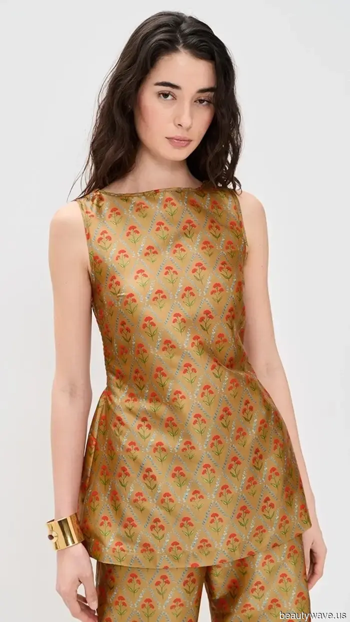 I've been on television for a decade—here are the dresses I rely on whenever I'm on camera.