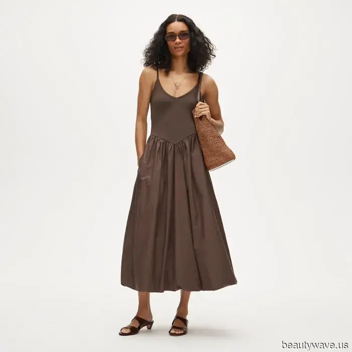 Hello, Chic Summer Vibes—J.Crew's Memorial Day Sale is packed with items that It Girls are wearing continually.