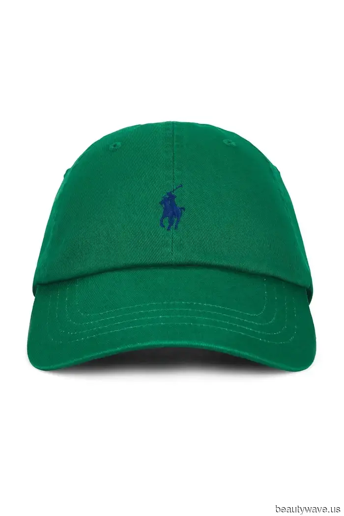 7 Baseball Cap Looks That All the Trendy Girls Are Sporting