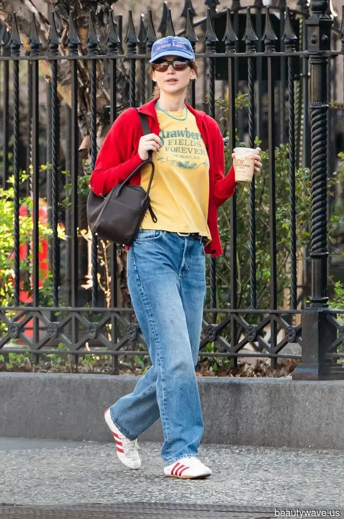 Comeback Alert: The T-Shirt Trend That Every Millennial Had Several Variants Of