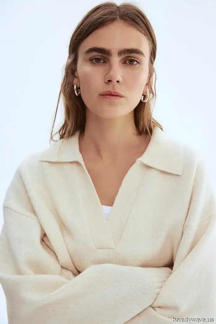 "Странный", но продвинутый способ, которым модные люди стилизуют свои свитера на осень 2025 года