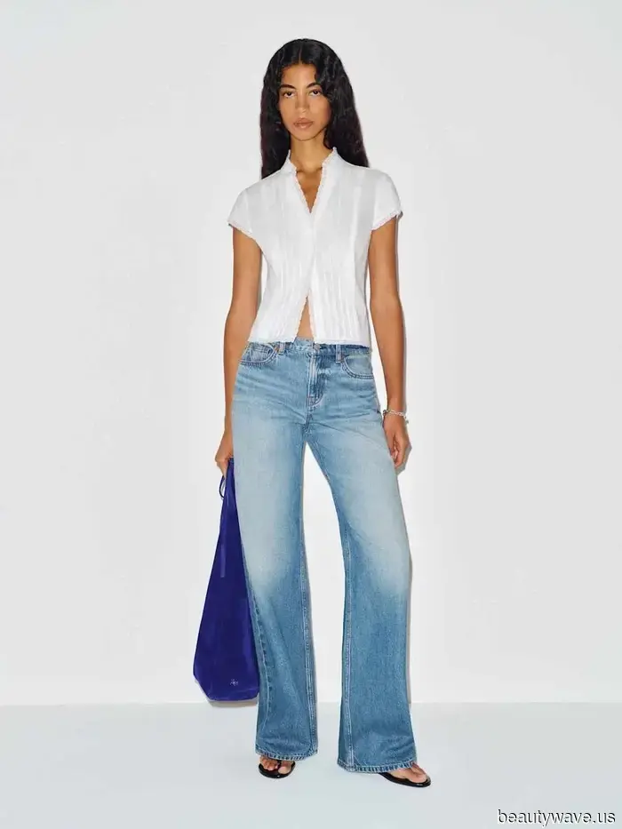 No son camisas de botón, pero tampoco son sin mangas&mdash;el top más bonito que los parisinos siempre llevan con jeans y pantalones cortos de mezclilla.