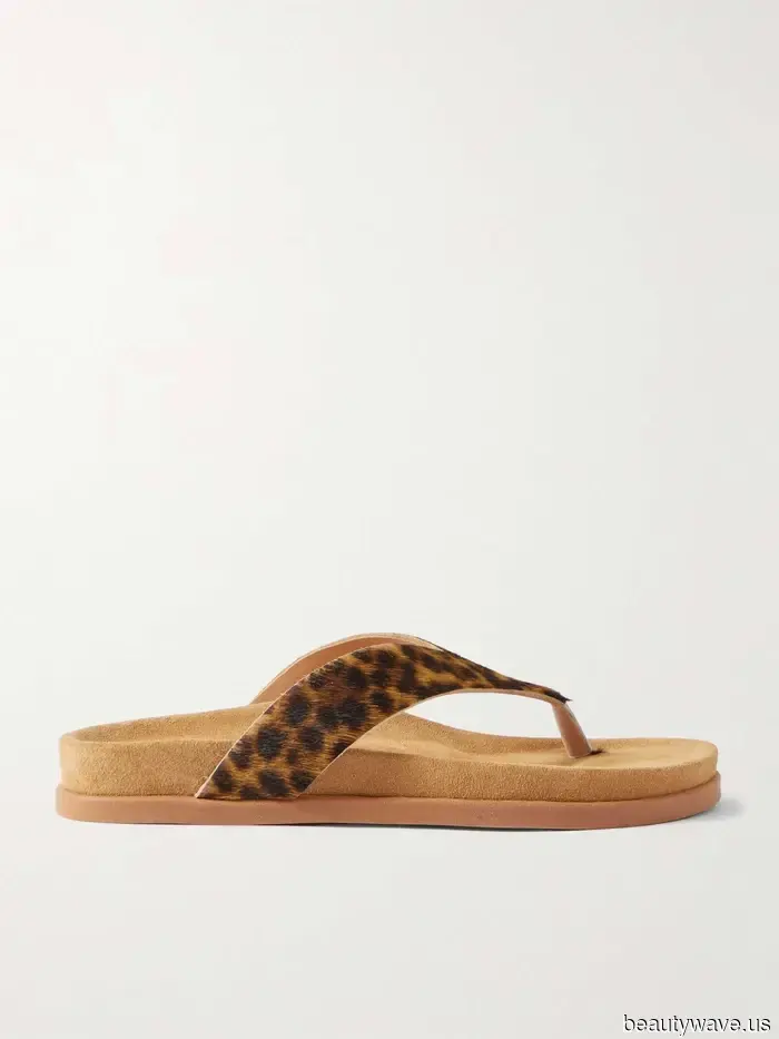 Le scarpe con stampa leopardata non erano sulla mia scheda del bingo di Cannes, ma Alexa le rende così chic.