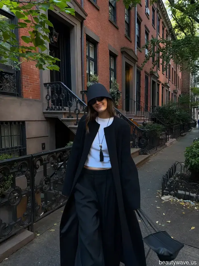 Vergiss die gestresste Engländerin&mdash;Jede stilvolle Berühmtheit kleidet sich wie die Hauptfigur in einer &lsquo;90er-Romcom dies…