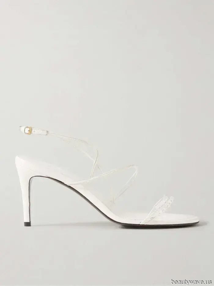 When I want my simple T-shirt dress to appear elegant, these are the shoes and bag I pair with it.