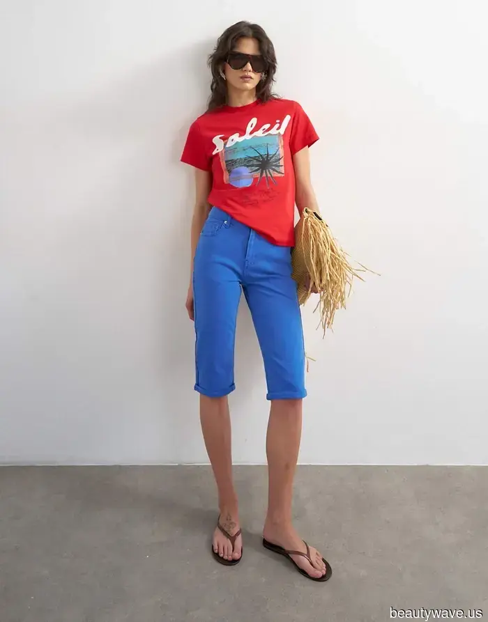 Metti in pausa i Pantaloni di Lino&mdash;Questo è lo Stile di Pantaloni Approvato dalle Ragazze Petite da Indossare con Sandali Quest'Estate