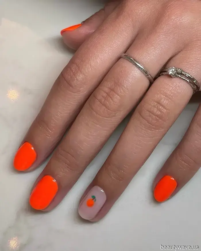 If you prefer short nails, you'll definitely want to save these 11 spring styles right away.