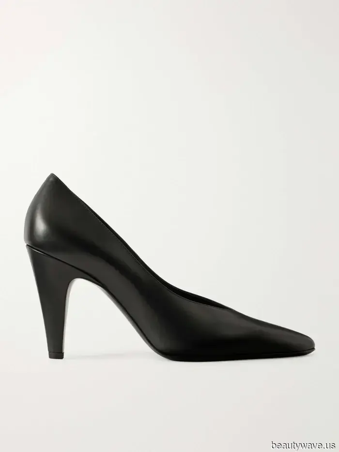 The Most Fashionable Individuals Over 50 Are Moving Away From Stilettos in Favor of This Trendy, Comfortable Shoe Style.
