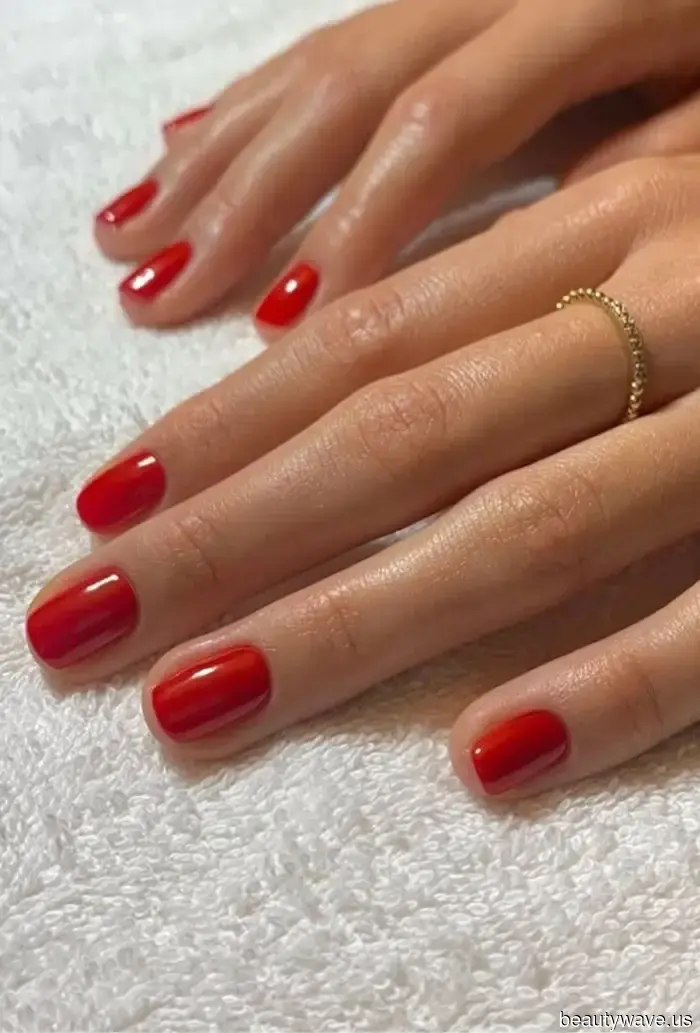 È Ufficiale: Questo È il Colore di Unghie più Chic di Sempre, e Questi Look Lo Confermano