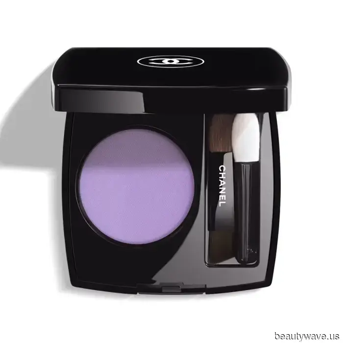Nearly 40 Years Later, and These Iconic '90s Makeup Styles Are Returning