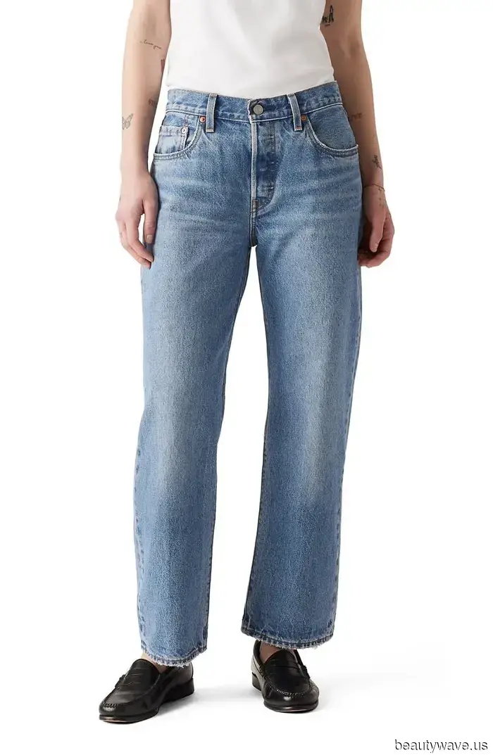 I’m 5’0” — These Are the Only Jeans That Meet My Petite Standards