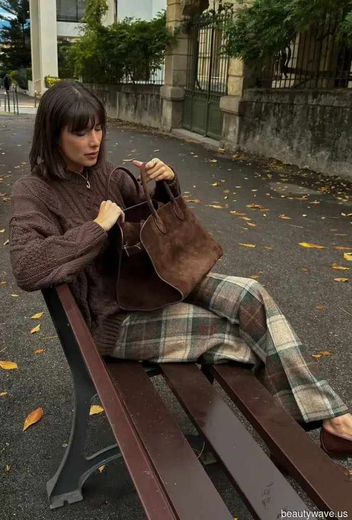 Directly from the Parisian streets: 7 Autumn Fashion Trends That Are Currently Taking Over