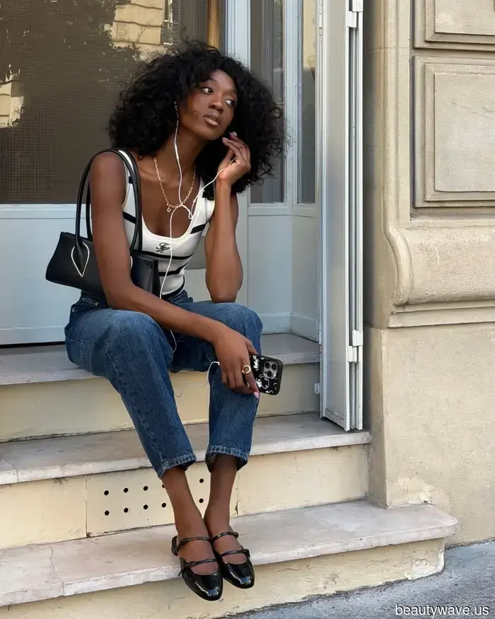 French girls have declared it—here are the 6 trendiest shoe styles to sport this summer.
