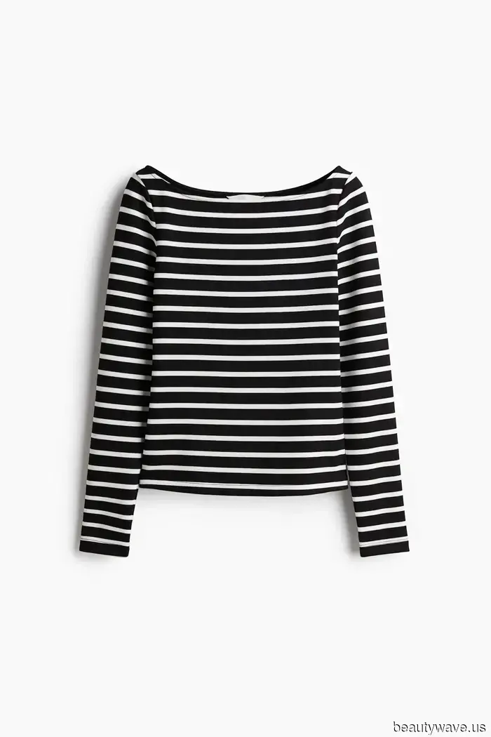 The 9 Trendiest Flat-Shoe Outfits for 2026