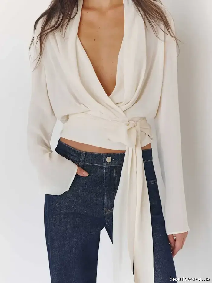 Step Aside Broderie Blouses—Jeans and Sandals Are Far More Stylish with This Trending Option.