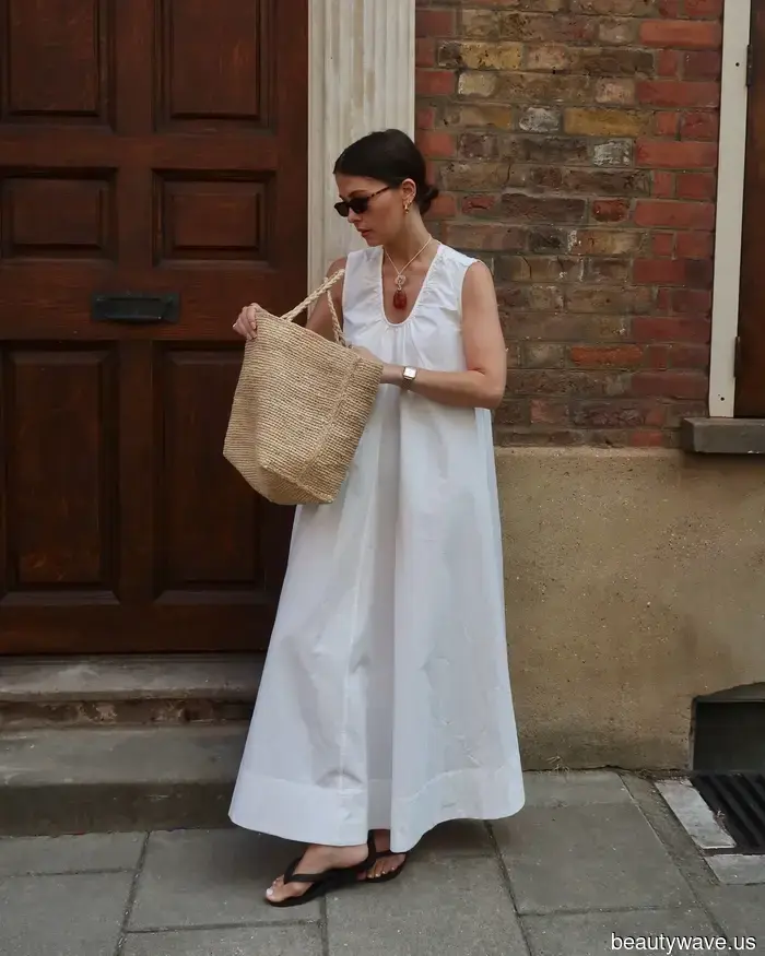 La ola de calor ha llegado&mdash;27 vestidos de alta gama que verás por toda Europa este verano.