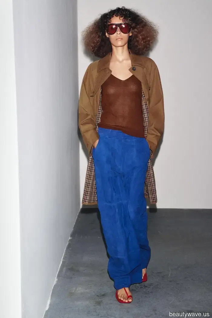 Zara has just provided a glimpse into the major color trends for Fall 2025.