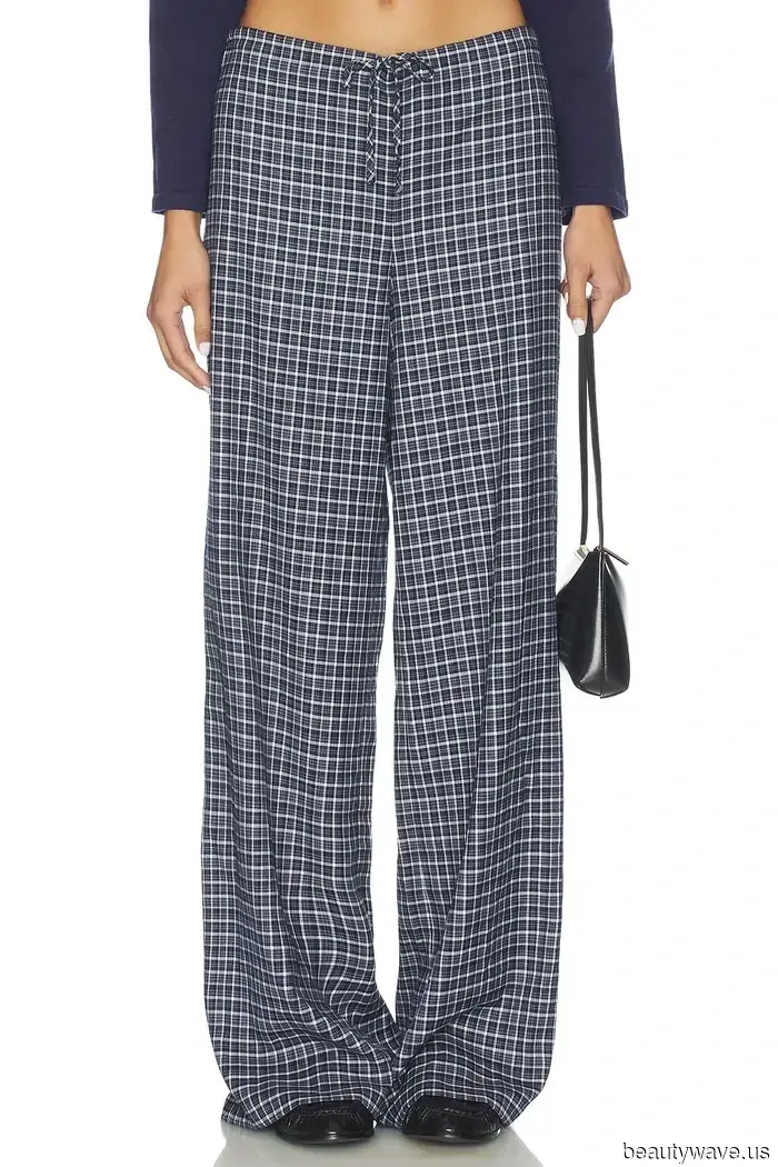 The Only Pants I'm Purchasing This Spring Have This One Particular Feature