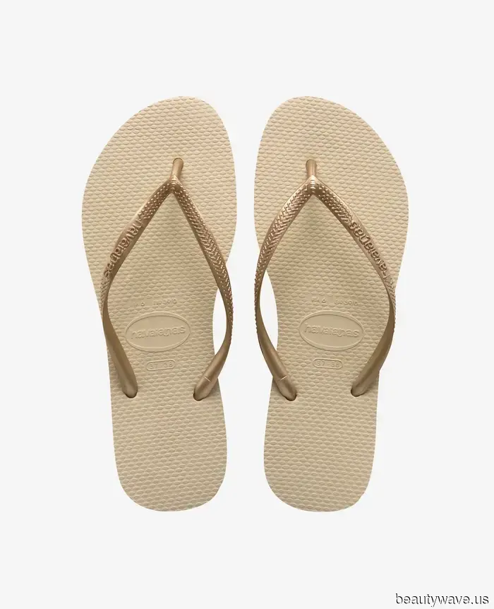 I Can Tell You’re Fashionable If You Match Your White Jeans With Any of These 6 Shoe Colors