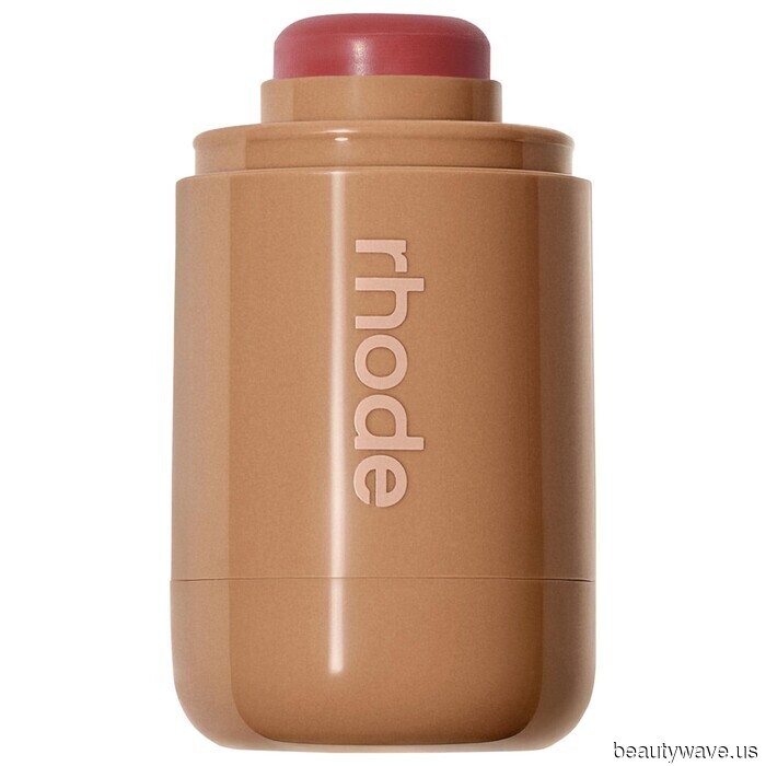 As a Fashion Editor, here are the beauty gifts I'd love to give and receive this year.