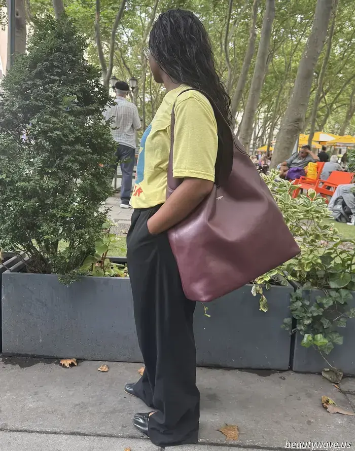 Я носила сумку Coach It Bag, которая стала классикой, в течение 48 часов — вот мой честный обзор.