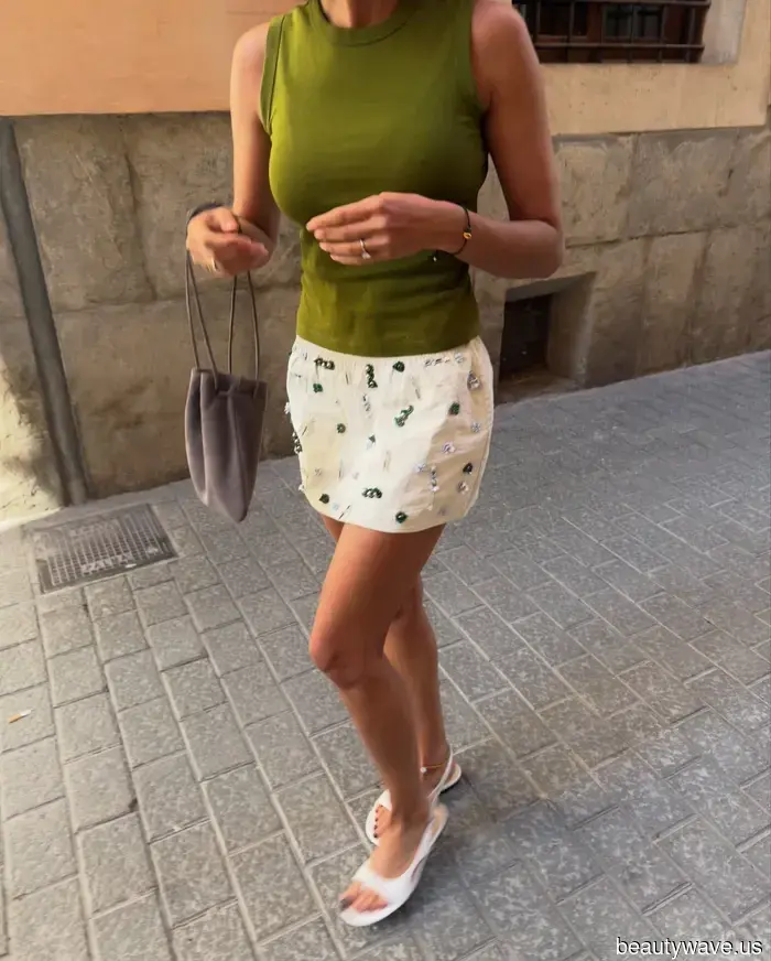 Not Jean Shorts, Not Linen Pants—The Non-Basic Trend Every Trendy Girl Will Sport This Summer