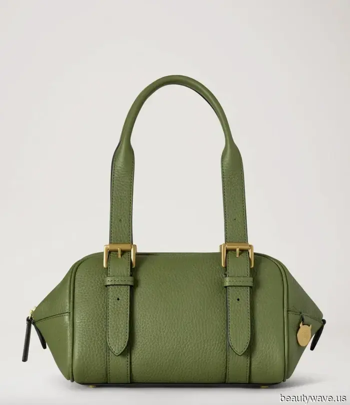 The luxury label known for introducing several must-have bags in the 2010s has launched a new design, and fashion enthusiasts are already sporting it.