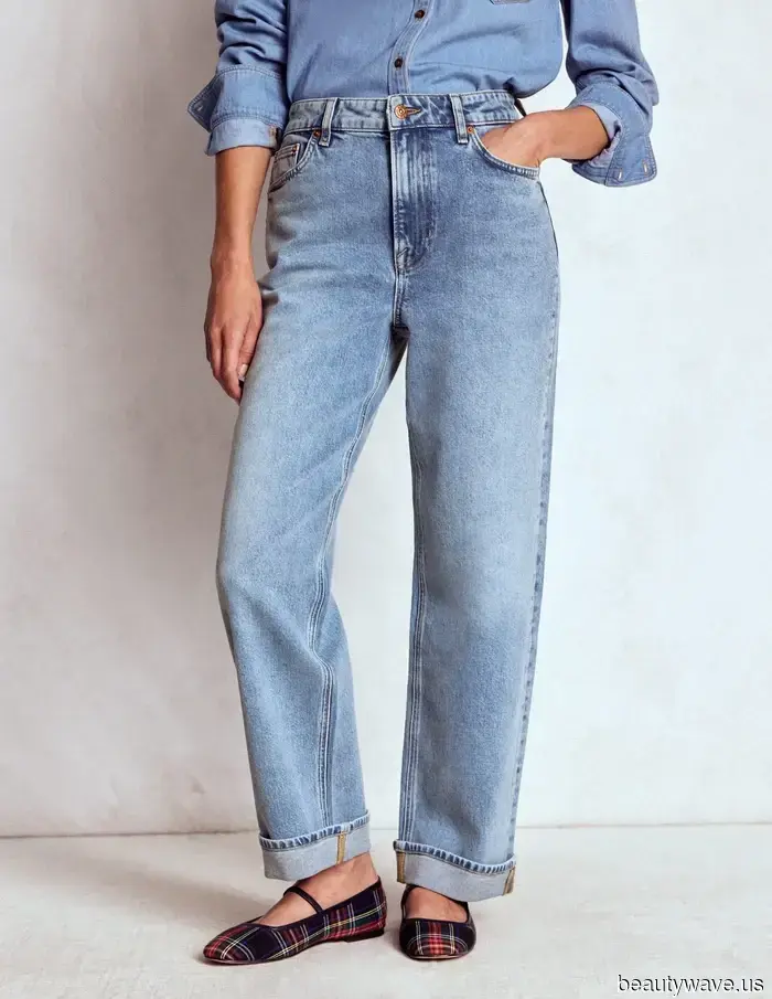 Se indosserai jeans quest'estate, ecco 5 modi approvati dalle It-Girl per abbinarli.