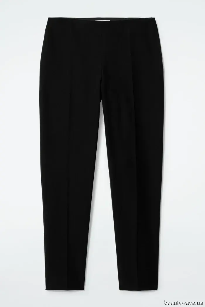 Skip the Jeans—These “Outdated” Pants Make Your Boots, Loafers, and Flats Appear Extra Stylish This Winter