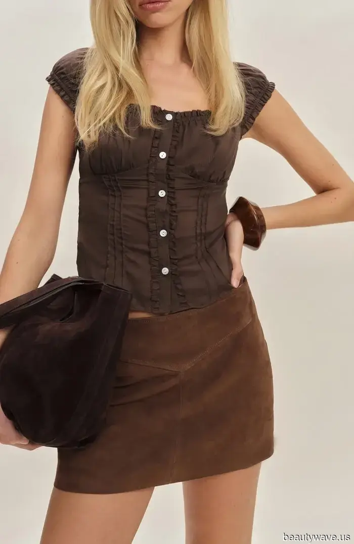 Chic French Girls Will Be Sporting This, This, and This in 2026