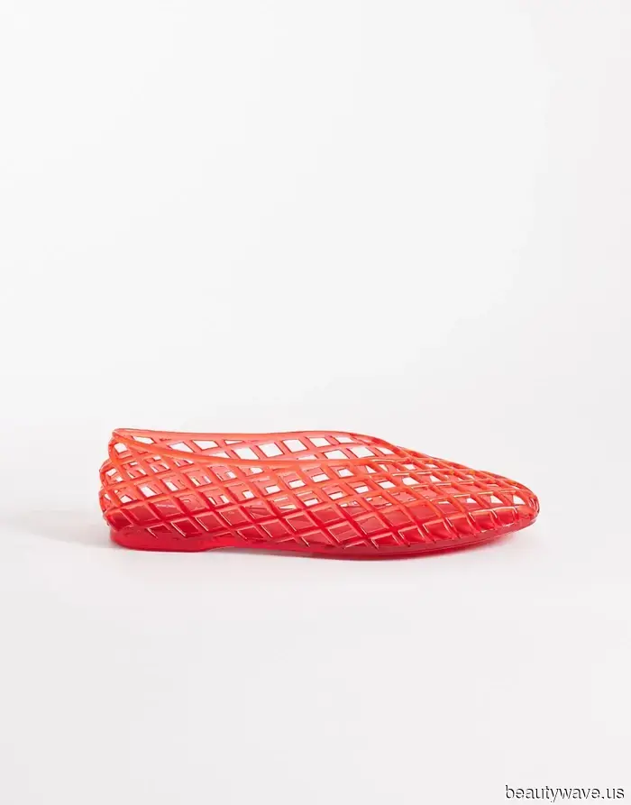 Ich fange mit meiner flachen Schuhkollektion neu an&mdash;das sind die einzigen 5 Stile, die ich für den Sommer in Betracht ziehen werde.