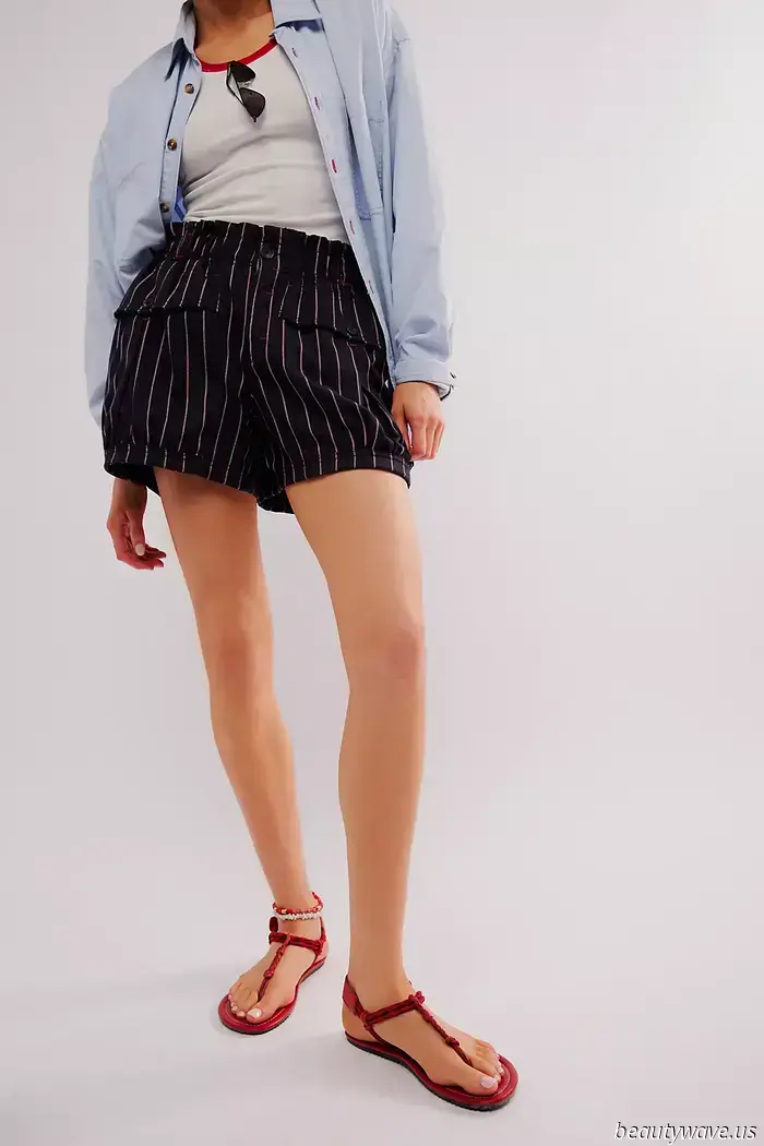 If You Dislike Flip-Flops, Check Out the Viral Sandal Trend That Everyone With Fashion Sense Is Sporting This Summer.
