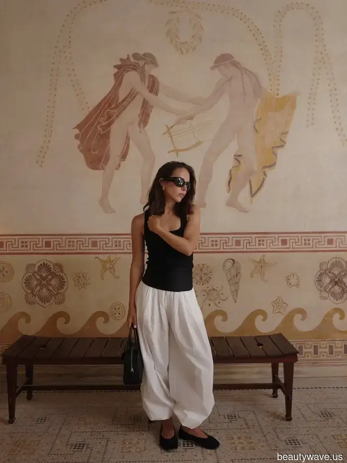 My Minimalist Friend Enjoys an Upscale Aesthetic—7 Essential Pieces for Her Autumn Capsule Wardrobe
