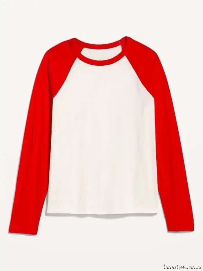 Weiße T-Shirts sind toll, aber plötzlich möchte ich diesen „altmodischen“ T‑Shirt‑Trend kaufen, der gerade wieder cool geworden ist.