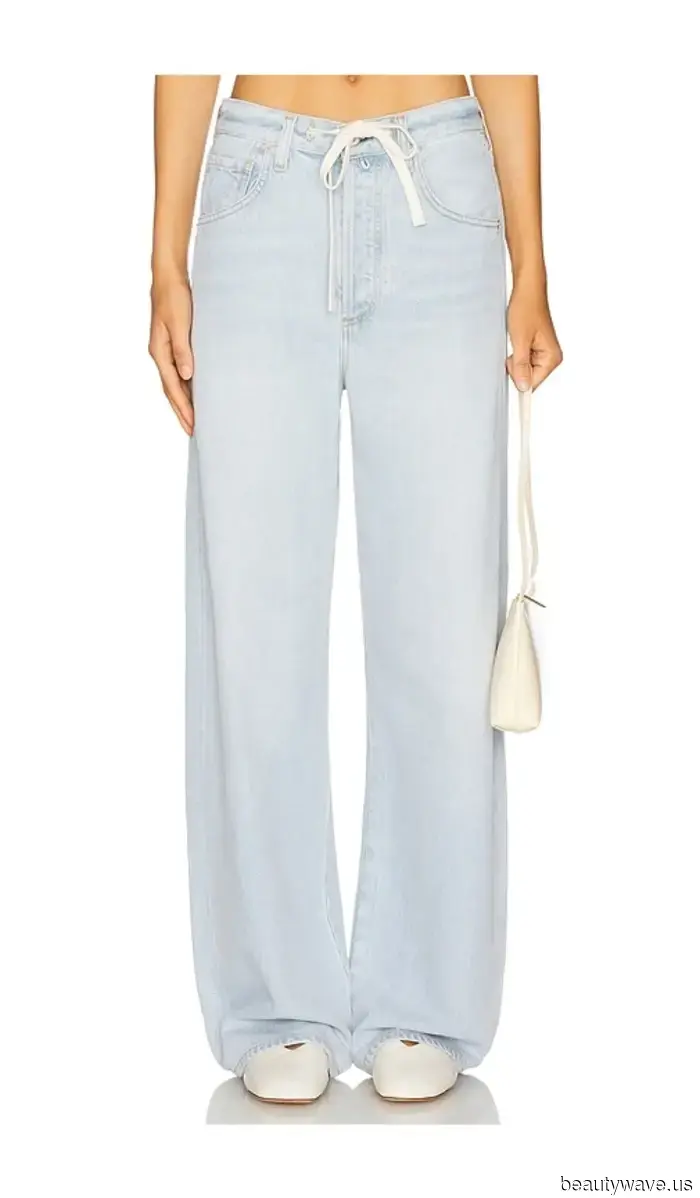 Meine Mutter hat noch nie bei Revolve eingekauft, ist aber interessiert&mdash;ich habe ihr diese Artikel zum Überlegen geschickt.