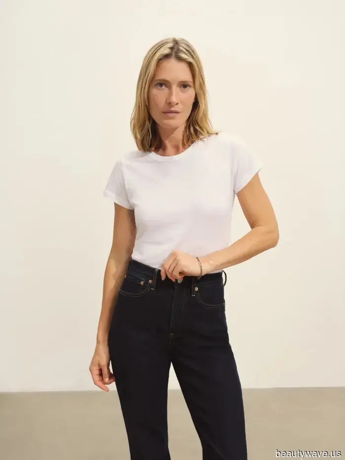 Ich lebe in L.A. und trage das ganze Jahr über Jeans und weiße T-Shirts&mdash;diese 10 sind meine Favoriten.