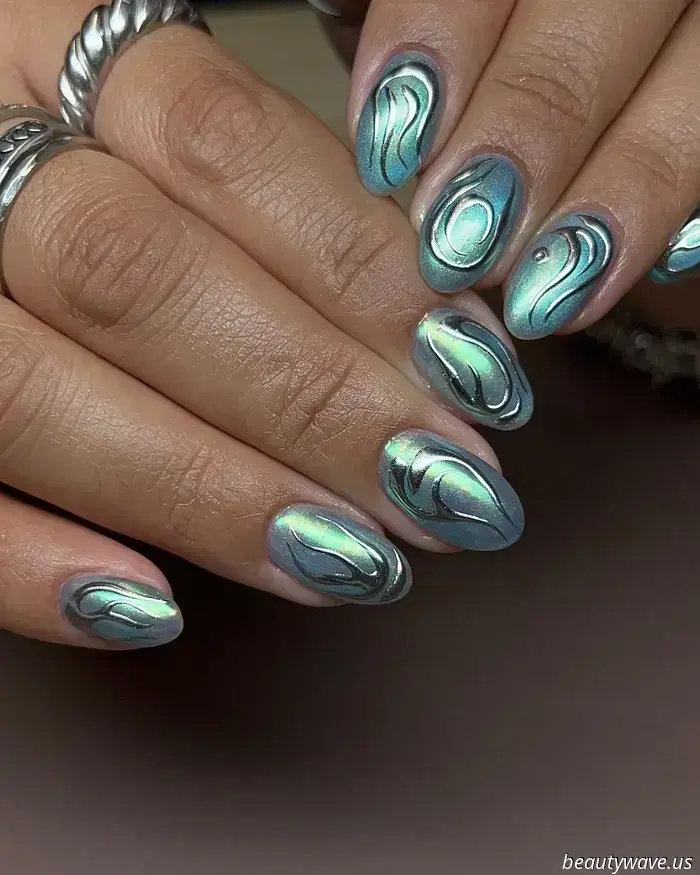 Lisa's and Jisoo's manicurists just revealed to me that these 9 K-Pop-inspired nail trends will shape 2025.