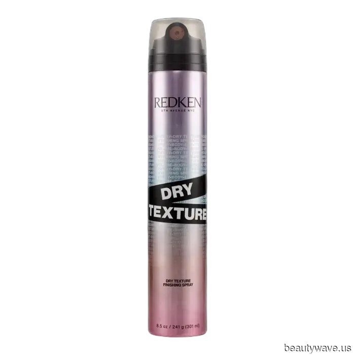 The Red Carpet Report: The Beauty Trends of Award Season That Will Shape 2026