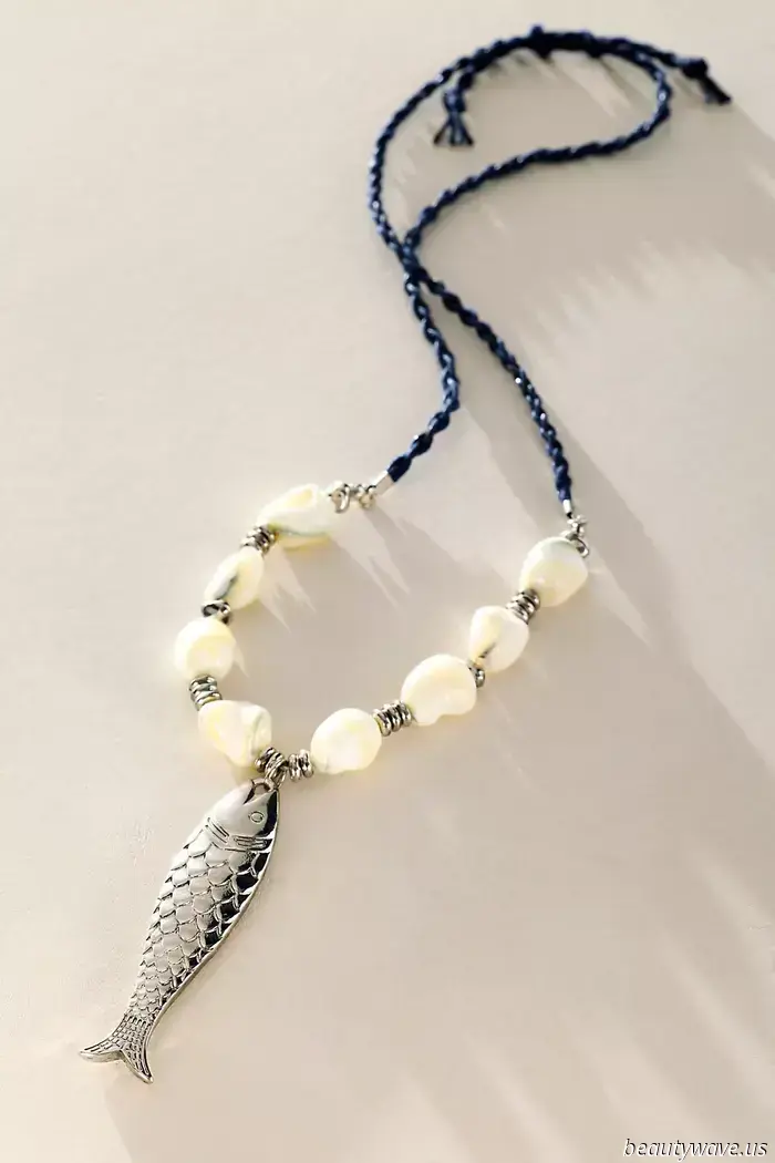 Out of the blue, everyone in the fashion world is sporting this jewelry trend—I recently discovered the most stylish option for less than $100.