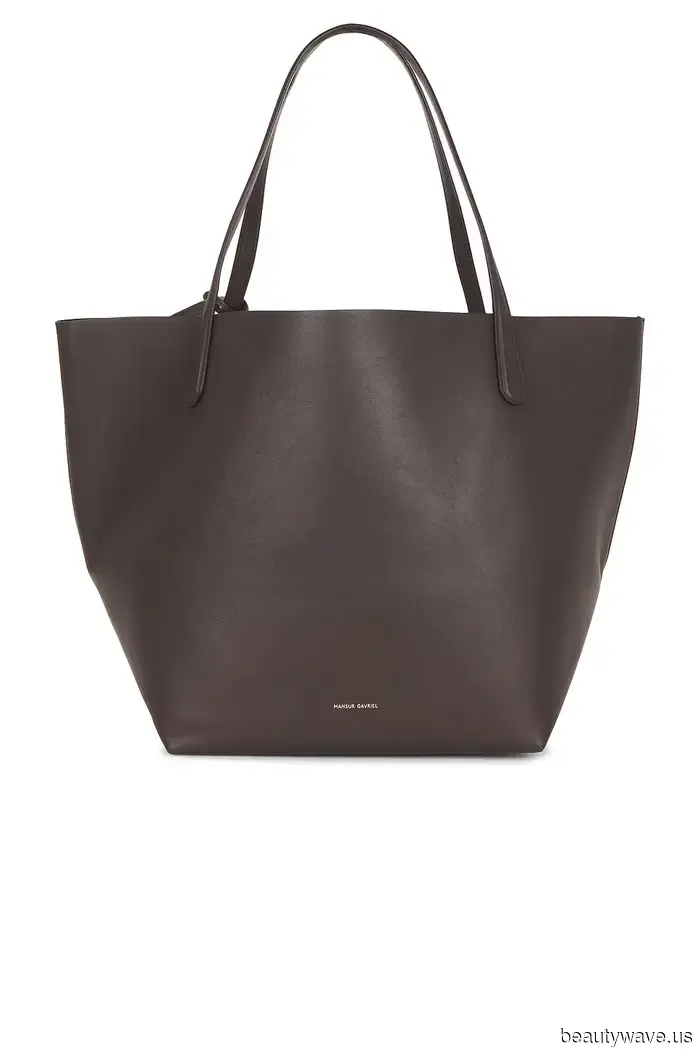 I Keep Noticing These 6 Bag Trends on Every Block in Brooklyn