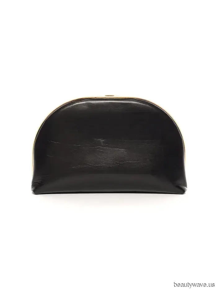 Here are the 6 key trends to be aware of from Paris Fashion Week.