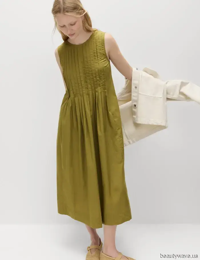 M&S Has Declared It: Here Are 5 Stylish Transitional Trends That Instantly Elevate Spring Outfits.