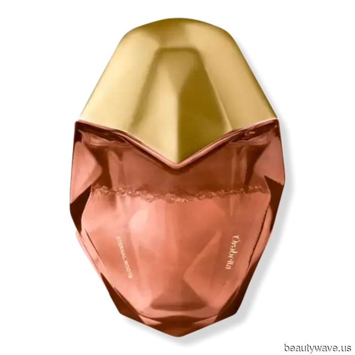 I Live for the Initial Whiff of Fresh Fall Air—10 Fragrances That Capture Its Essence in a Bottle