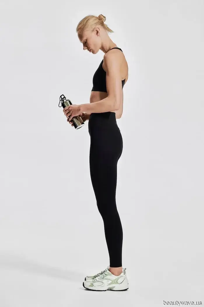 If you plan to wear leggings in 2025, please style them only in these ways, these ways, and these ways.