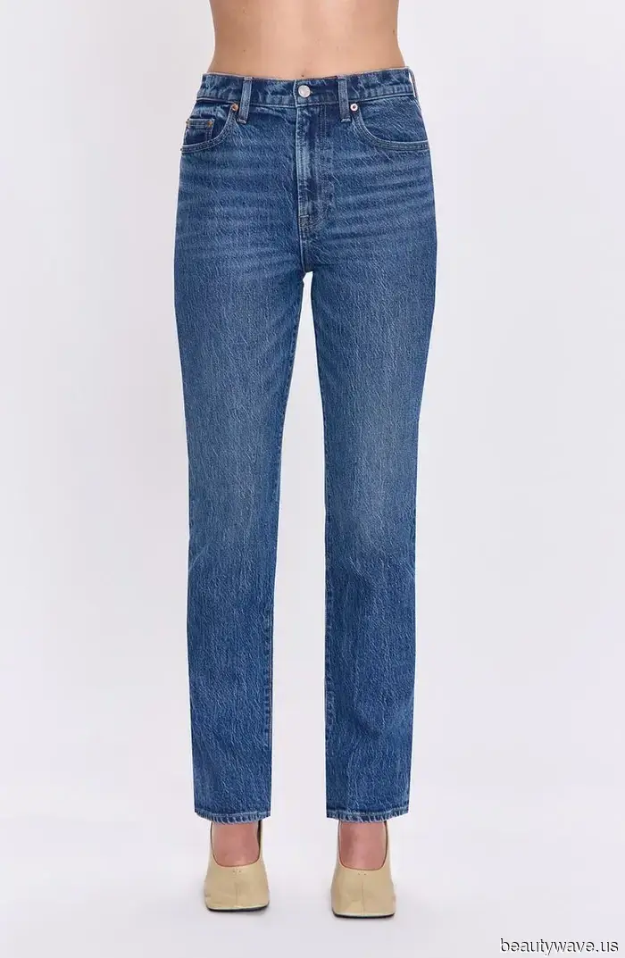 Wenn Sie 2026 am Zigaretten-Jeans-Trend teilnehmen möchten, *ist dies* der Schuhtrend, mit dem Sie es tun sollten.