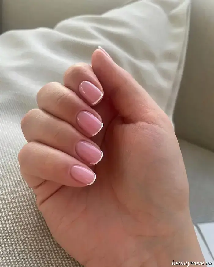 Beauty Editors Concur: This Simplistic French Manicure Trend Is an Evergreen Attraction.