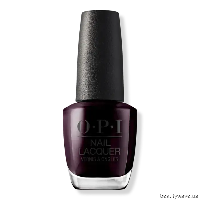 Звоню своему маникюристу&mdash;Хейли Бибер только что убедила меня попробовать этот анти-весенний маникюрный тренд